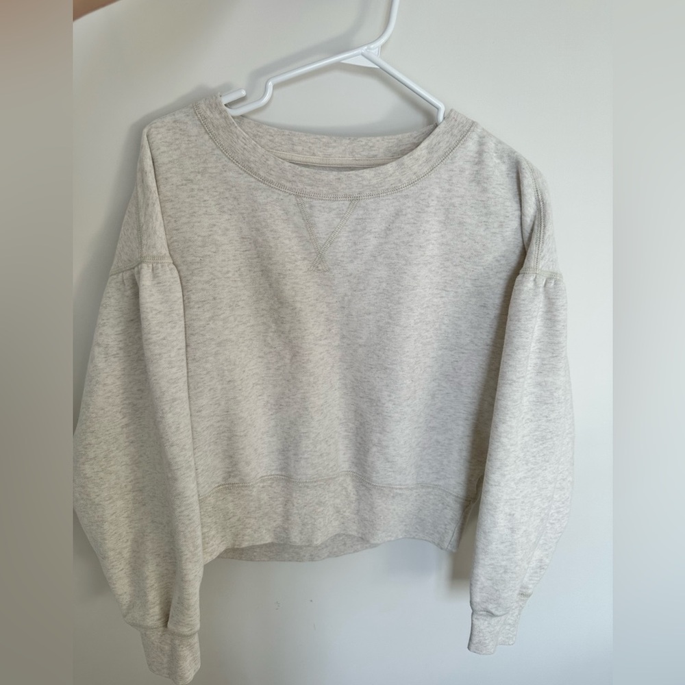 american eagle cropped crew neck